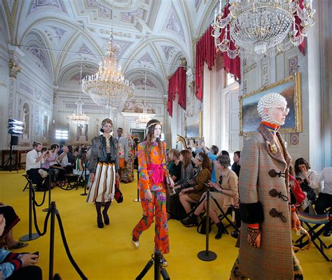 Una storia rinascimentale: Gucci Cruise 2018 